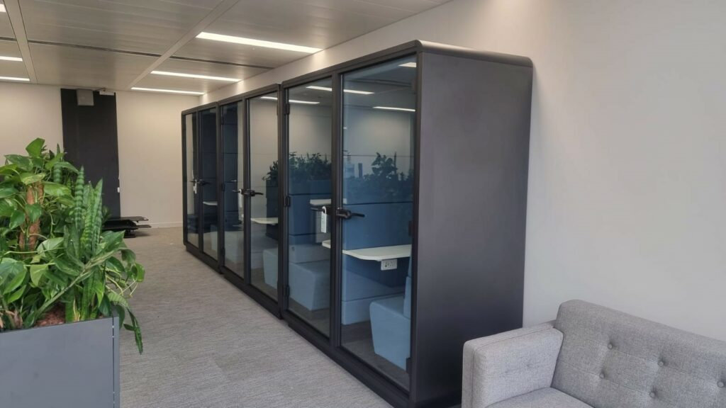 CNWL - London | Max Furniture