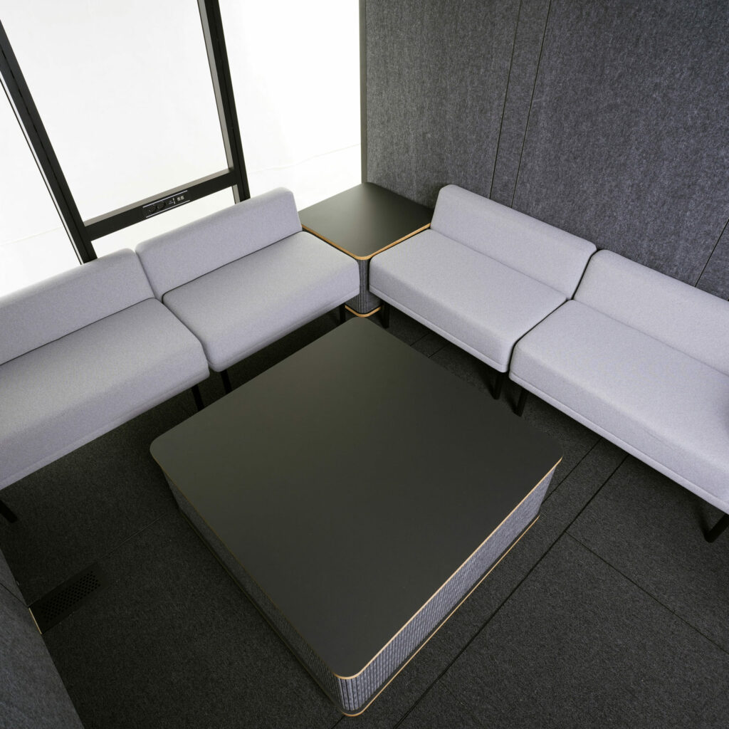 askia meeting booth interior